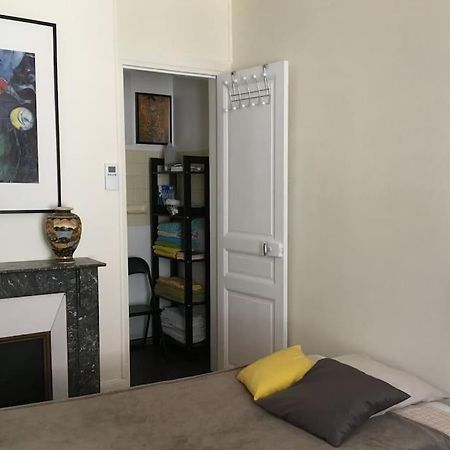 Grand Appartement Proche Cathedrale 4 Pers Reims Dış mekan fotoğraf