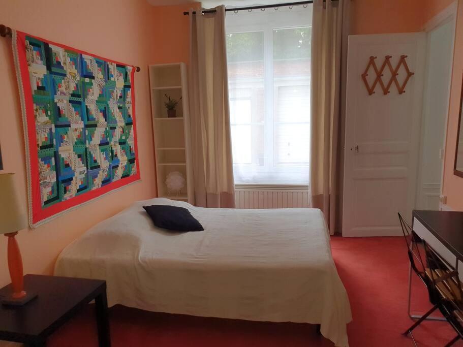 Grand Appartement Proche Cathedrale 4 Pers Reims Dış mekan fotoğraf